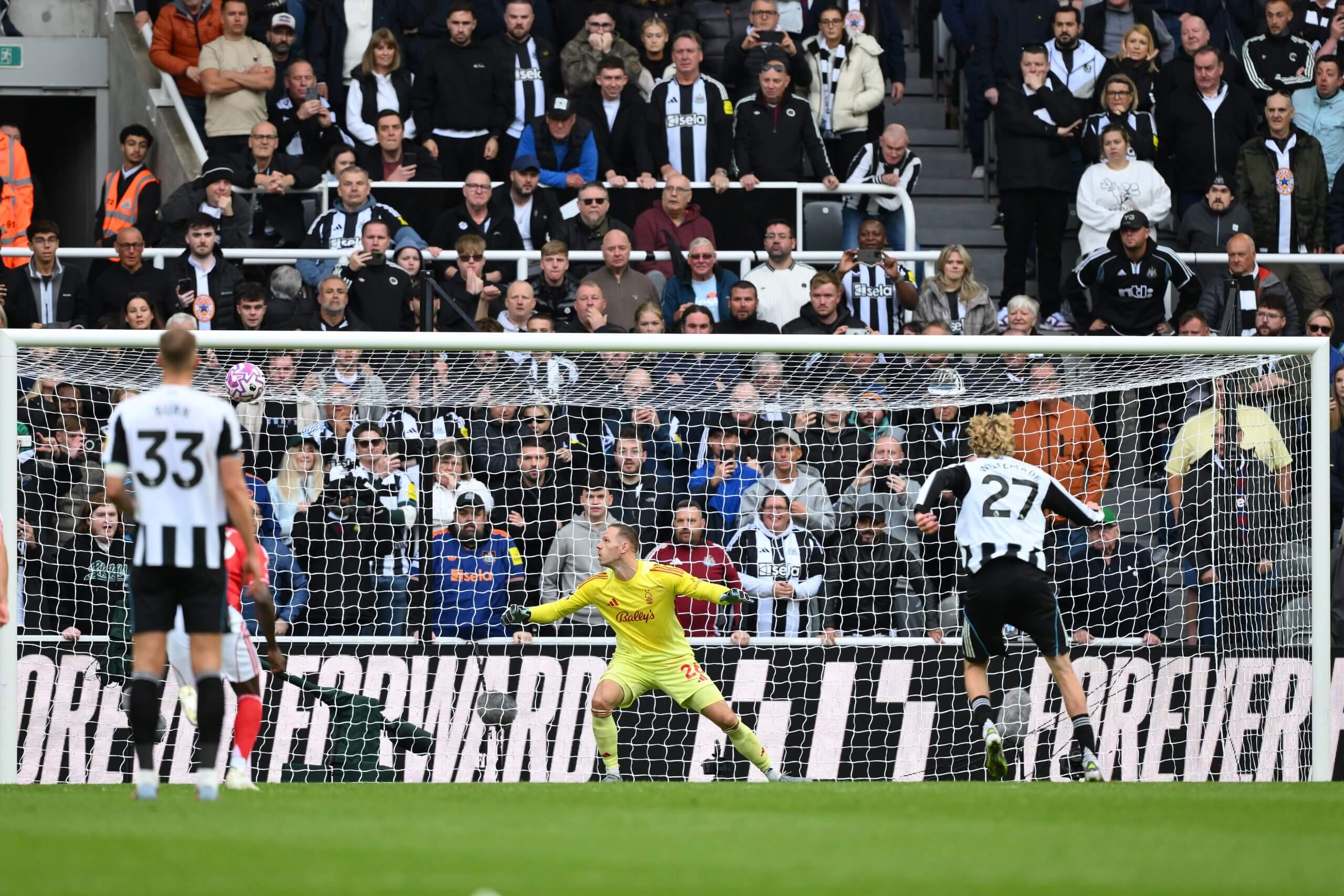 Nick Wolmade de Newcastle United 