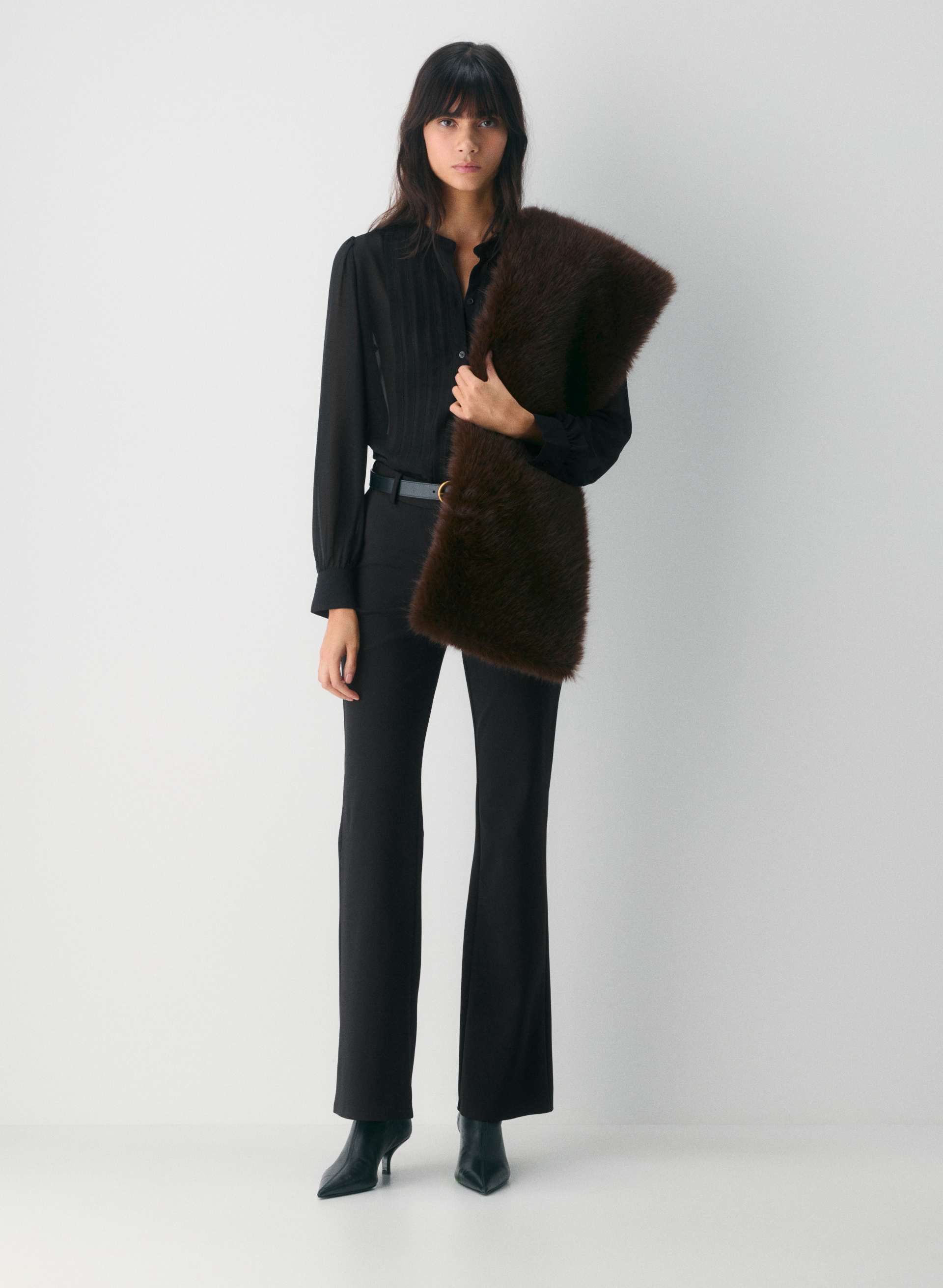 Aritzia, ángel ángel